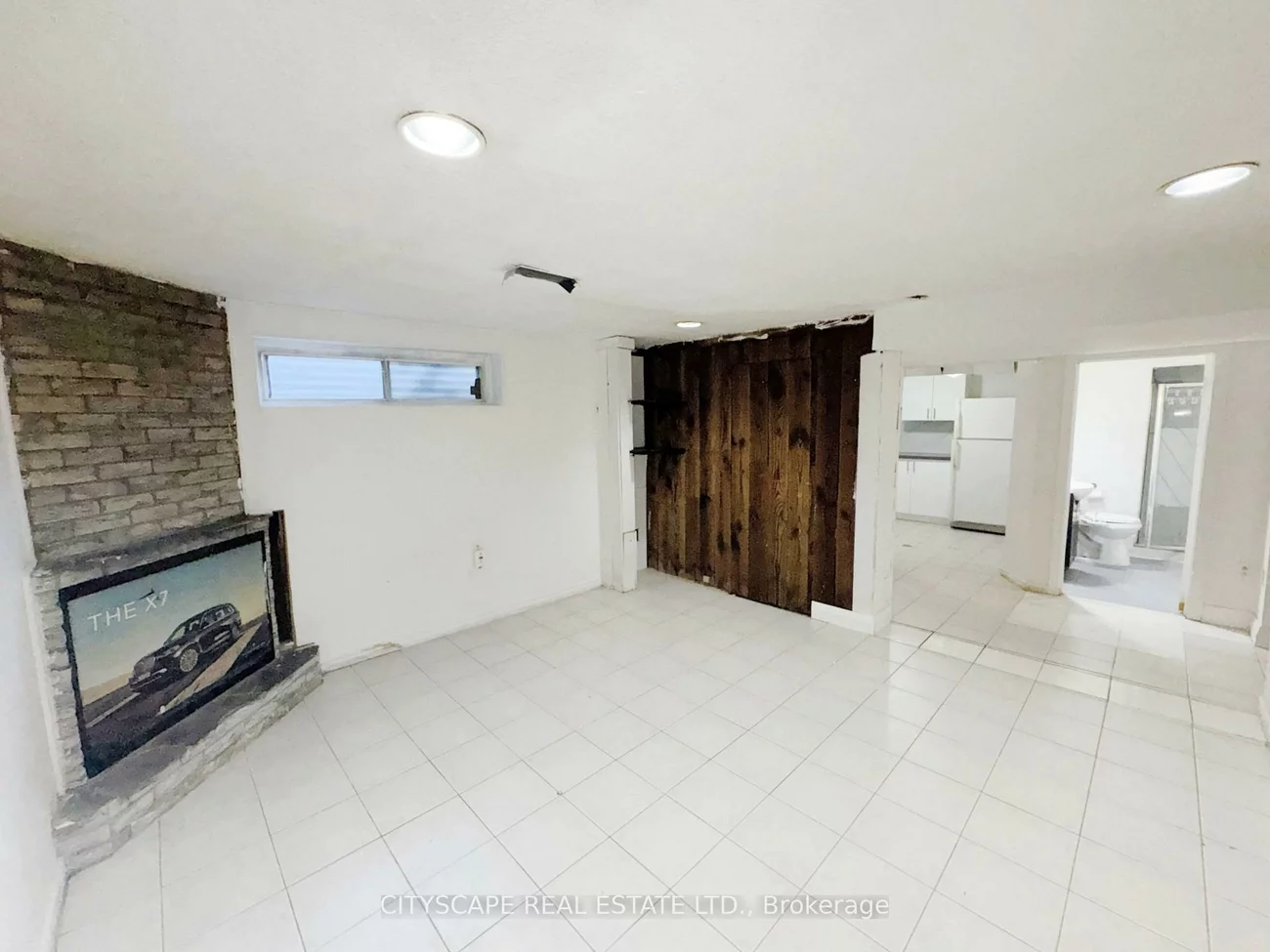 345, Silverstone, West Humber-Clairville, Toronto