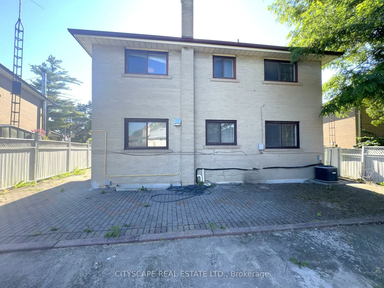 345, Silverstone, West Humber-Clairville, Toronto