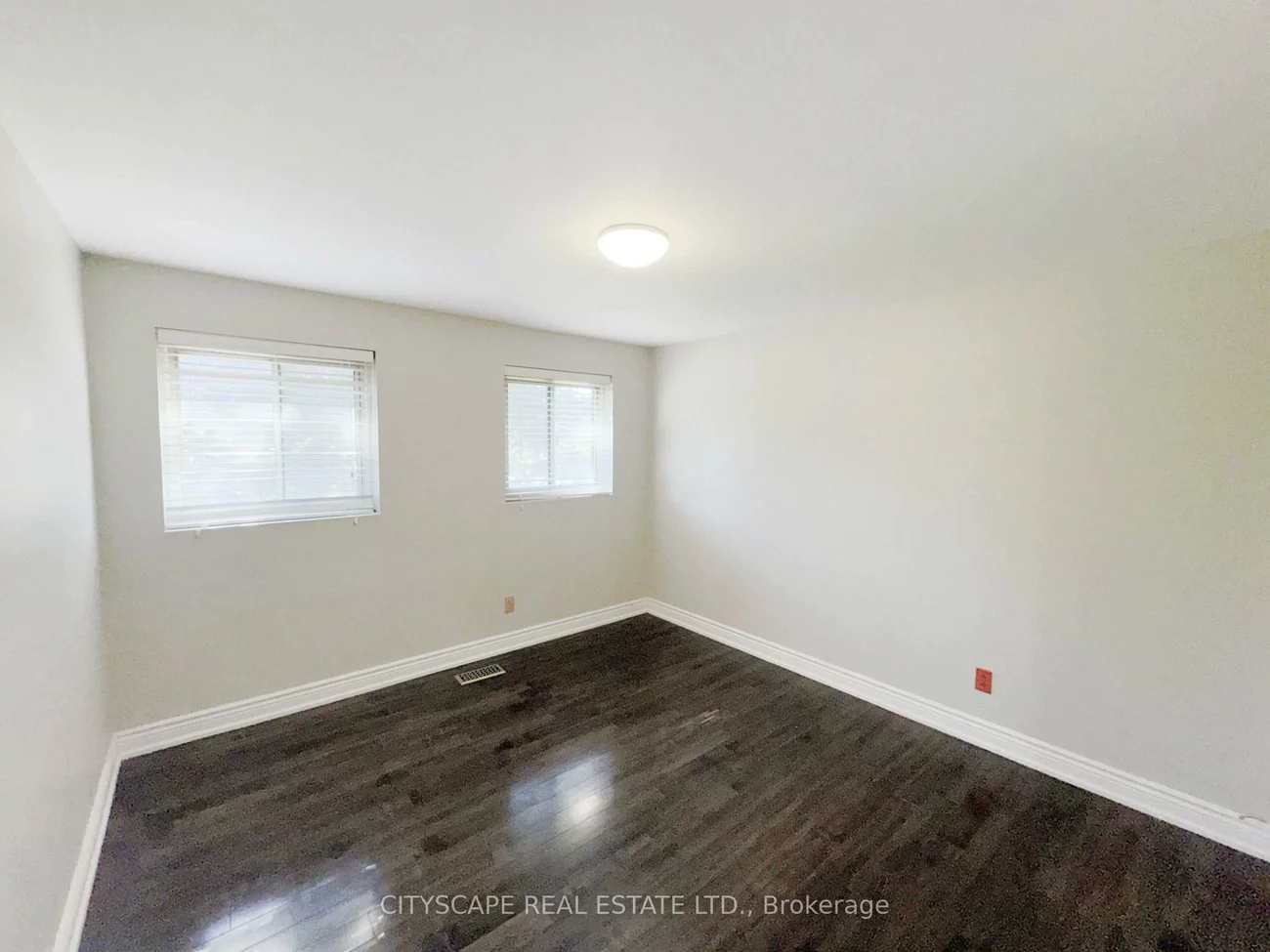 345, Silverstone, West Humber-Clairville, Toronto