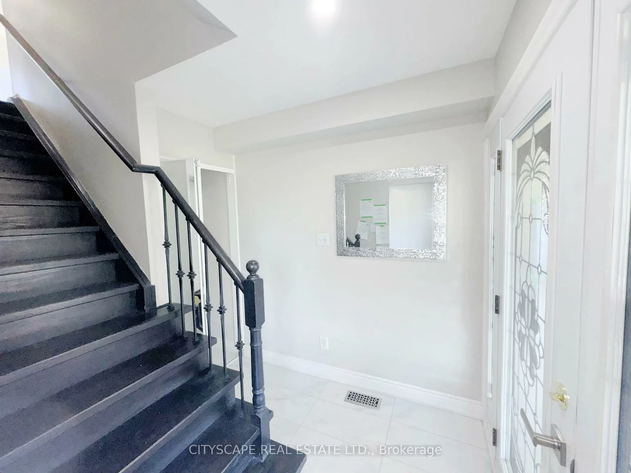 345, Silverstone, West Humber-Clairville, Toronto