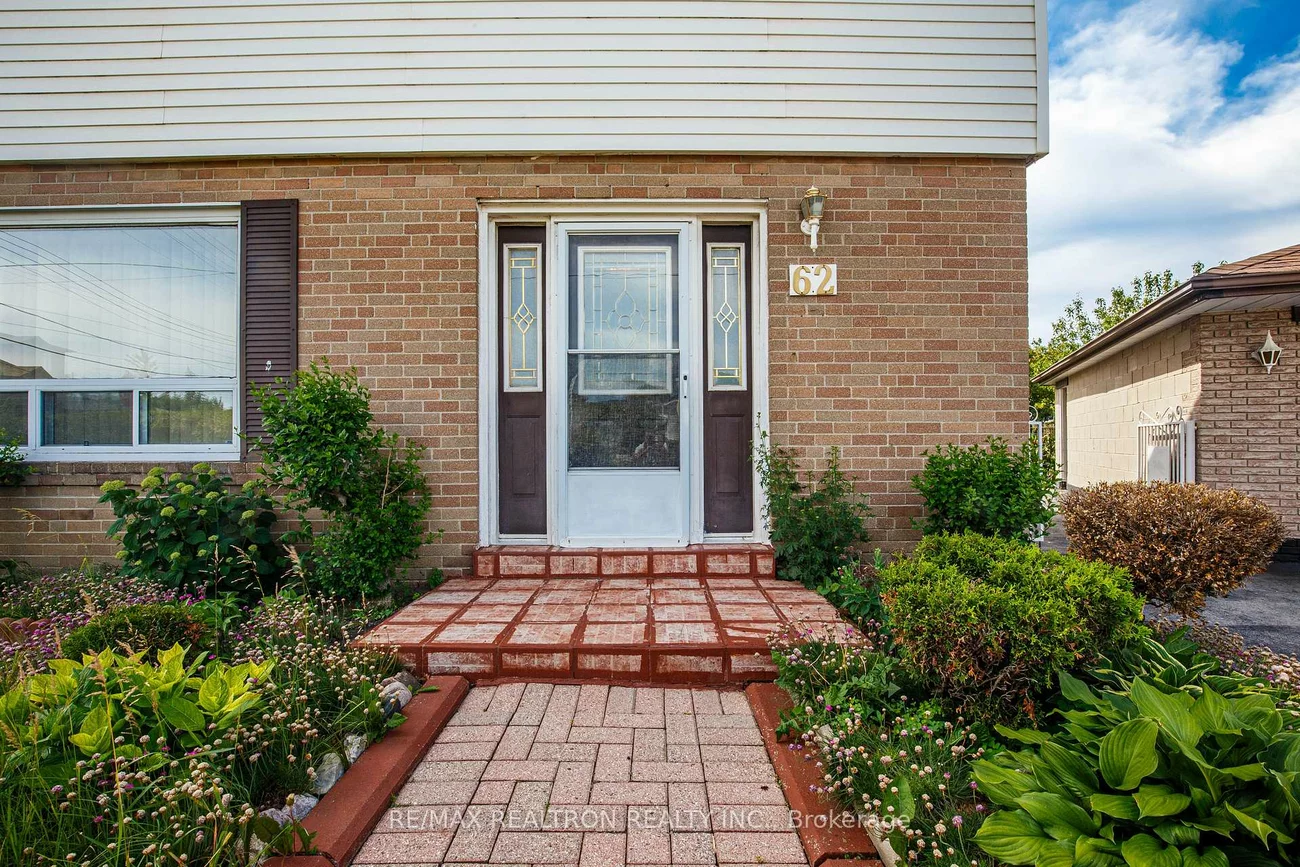 62, Hullmar, Black Creek, Toronto
