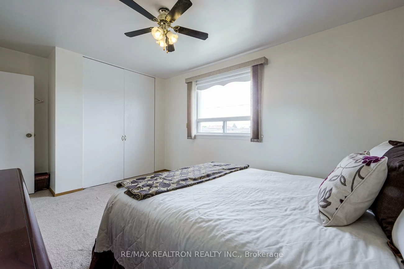 62, Hullmar, Black Creek, Toronto
