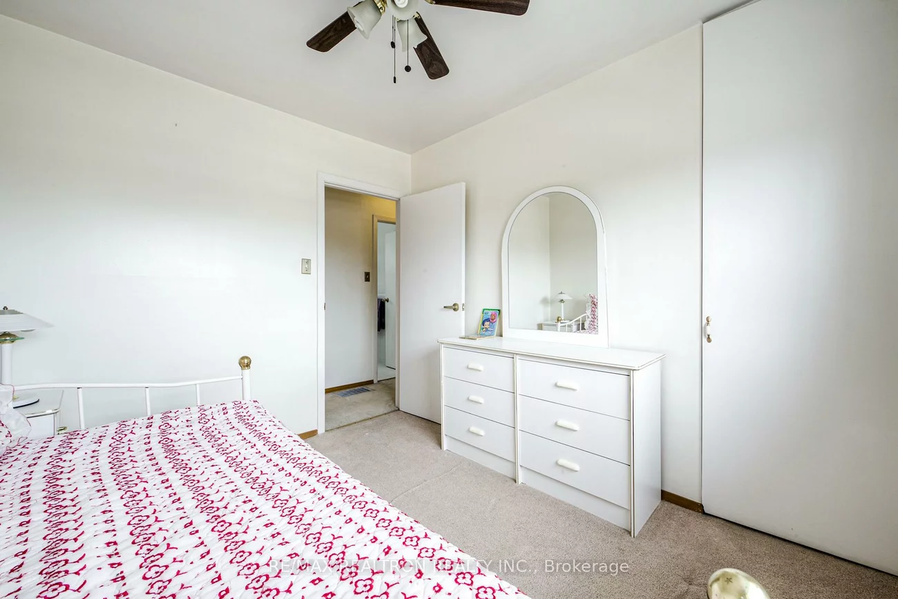 62, Hullmar, Black Creek, Toronto