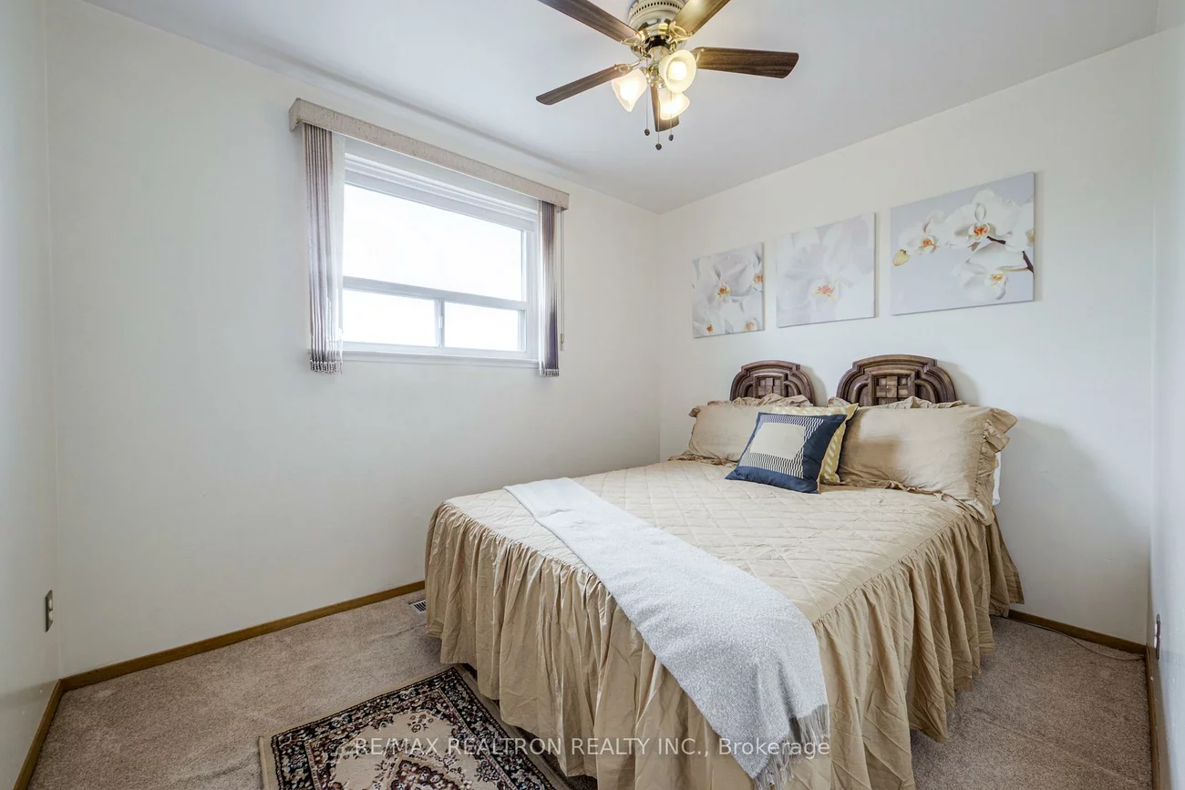 62, Hullmar, Black Creek, Toronto