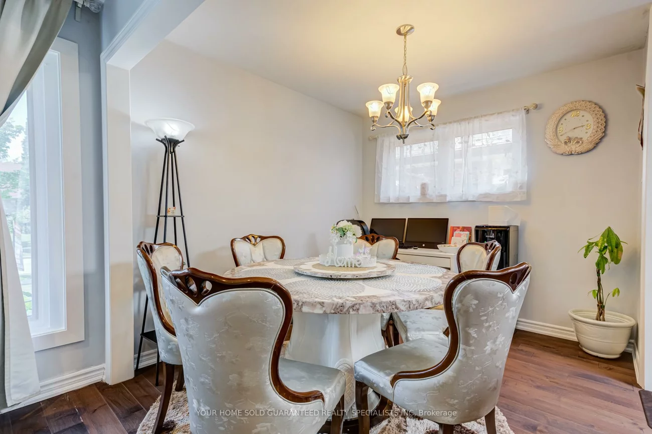 5, Hallow, Rexdale-Kipling, Toronto