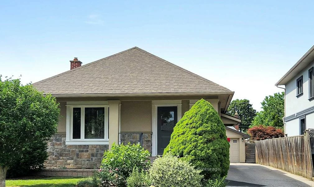 6, Parkchester, Brookhaven-Amesbury, Toronto