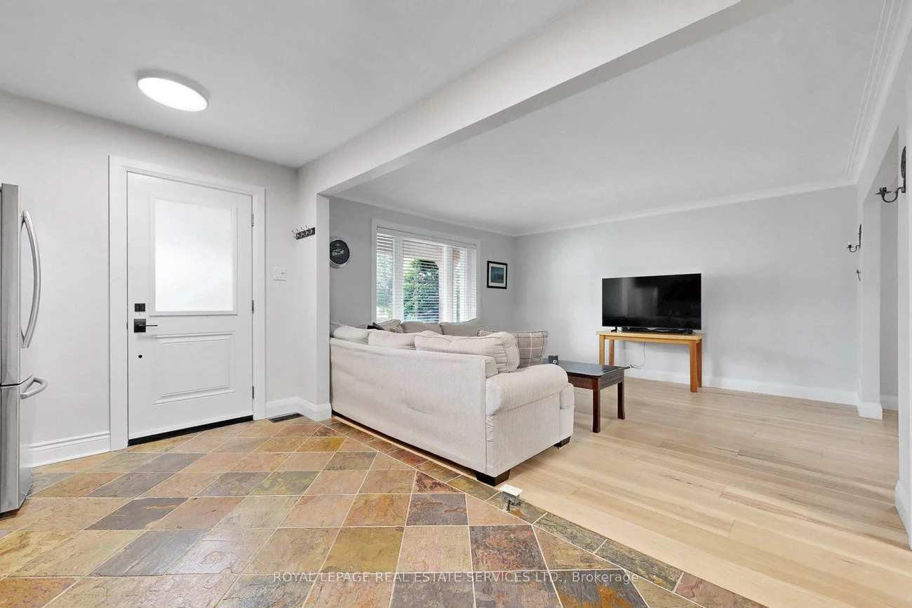 6, Parkchester, Brookhaven-Amesbury, Toronto