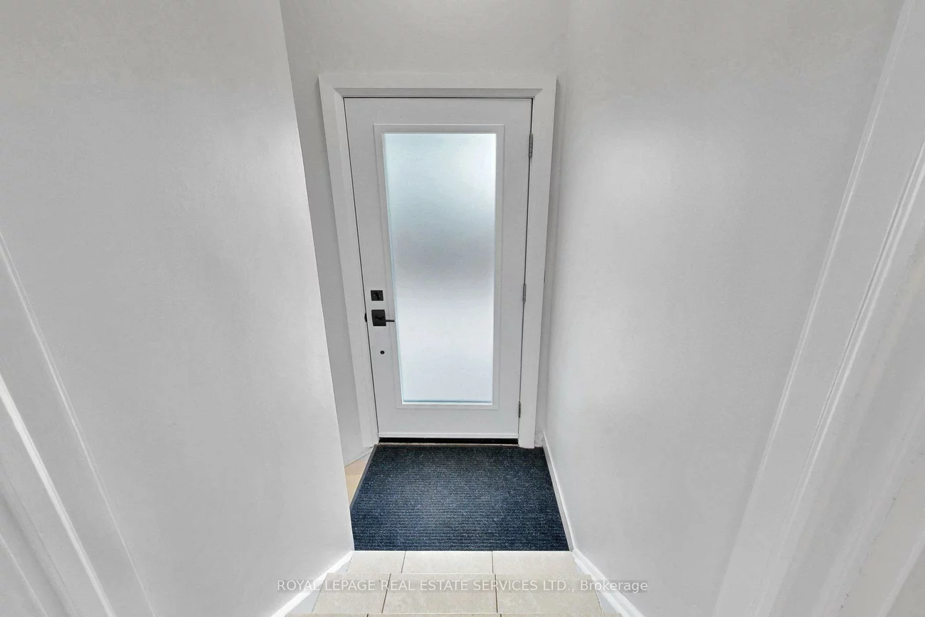 6, Parkchester, Brookhaven-Amesbury, Toronto