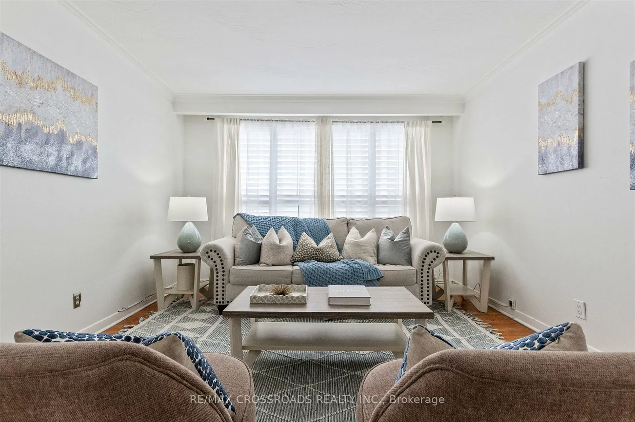 98, Willowridge, Willowridge-Martingrove-Richview, Toronto