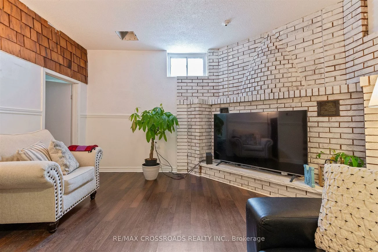 98, Willowridge, Willowridge-Martingrove-Richview, Toronto