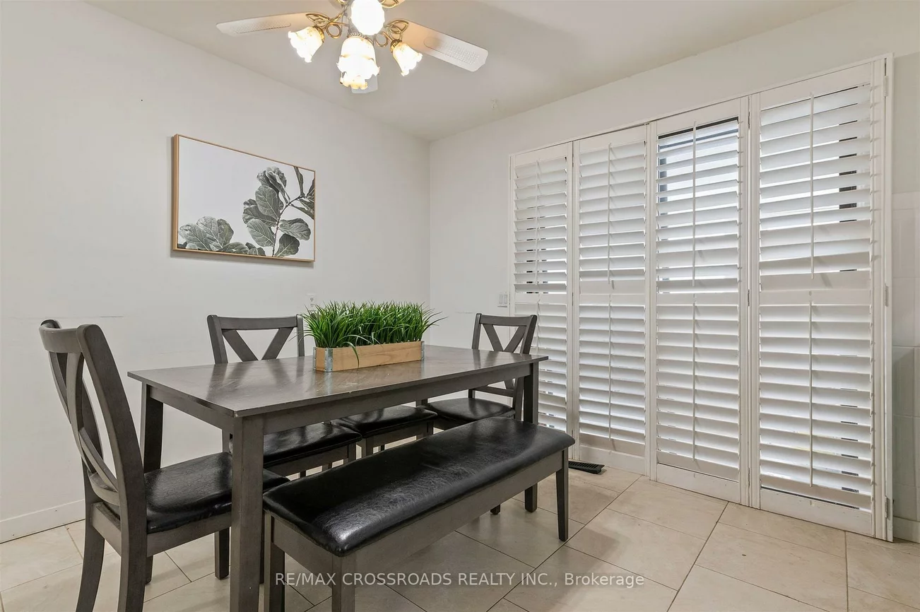 98, Willowridge, Willowridge-Martingrove-Richview, Toronto