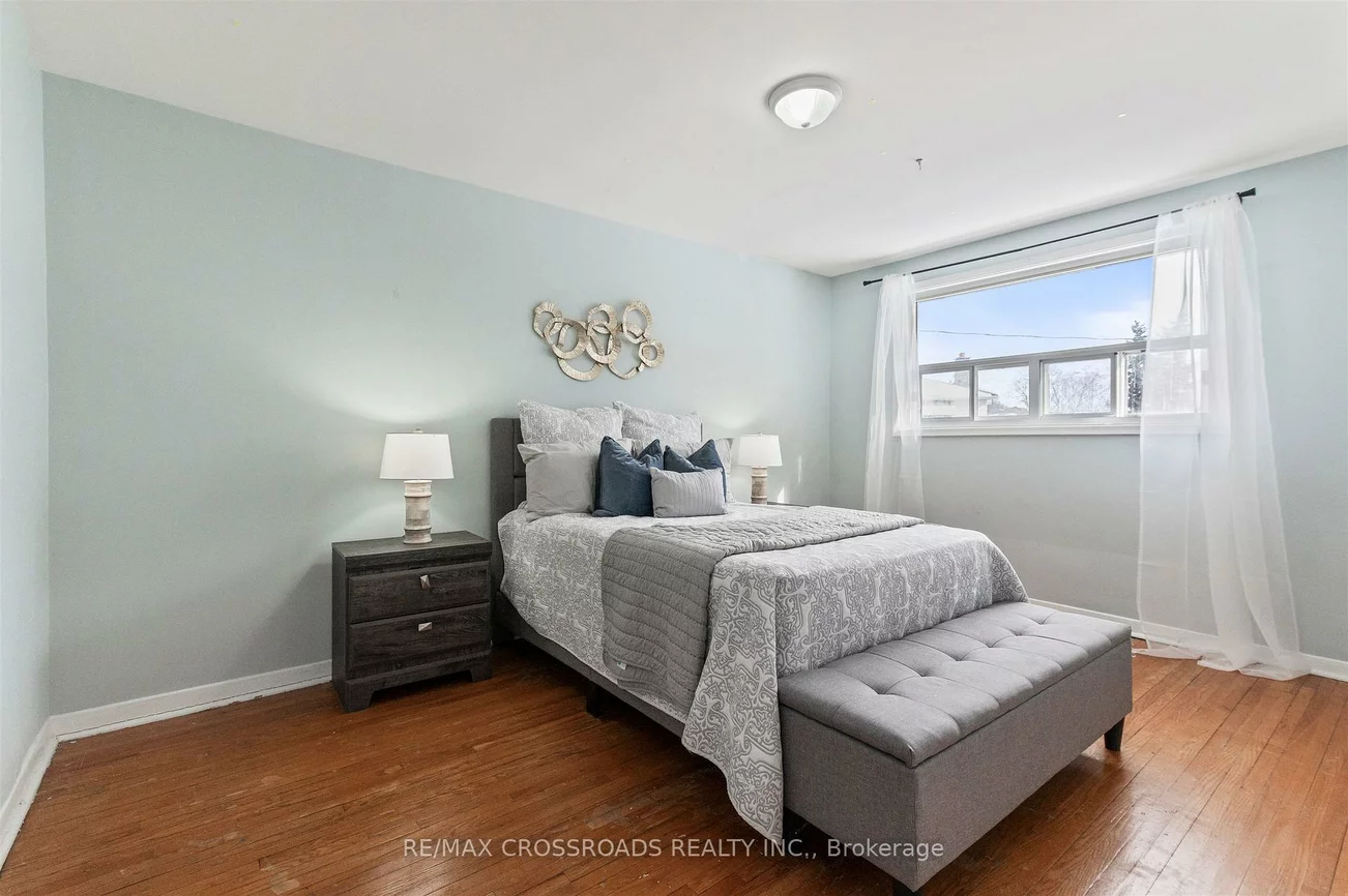98, Willowridge, Willowridge-Martingrove-Richview, Toronto