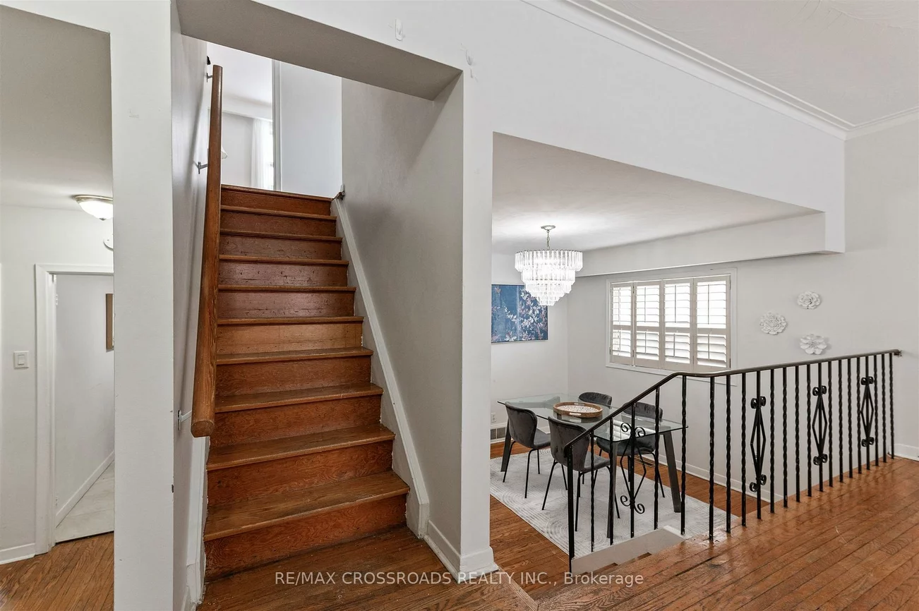 98, Willowridge, Willowridge-Martingrove-Richview, Toronto