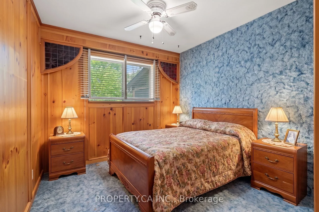 77, Troutbrooke, Downsview-Roding-CFB, Toronto