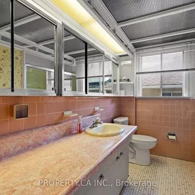 77, Troutbrooke, Downsview-Roding-CFB, Toronto