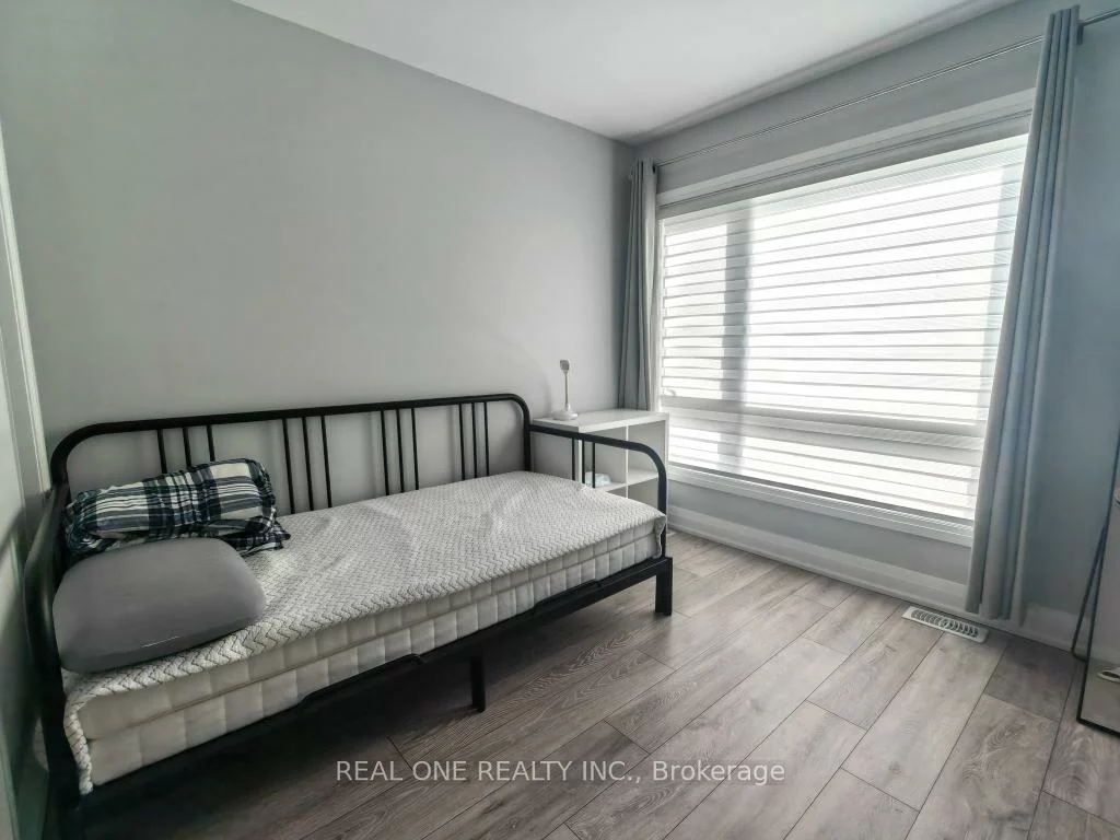 19, Woodstream, West Humber-Clairville, Toronto