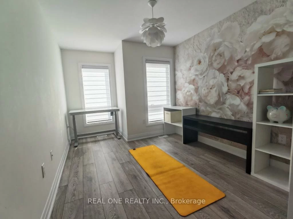 19, Woodstream, West Humber-Clairville, Toronto