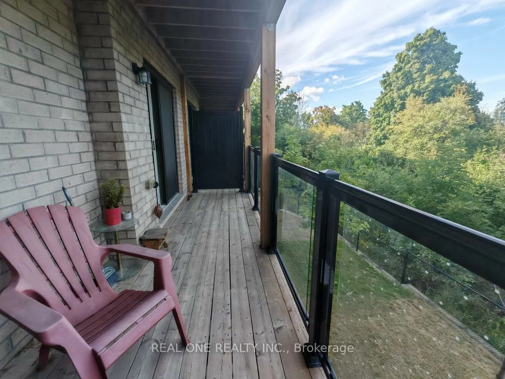19, Woodstream, West Humber-Clairville, Toronto