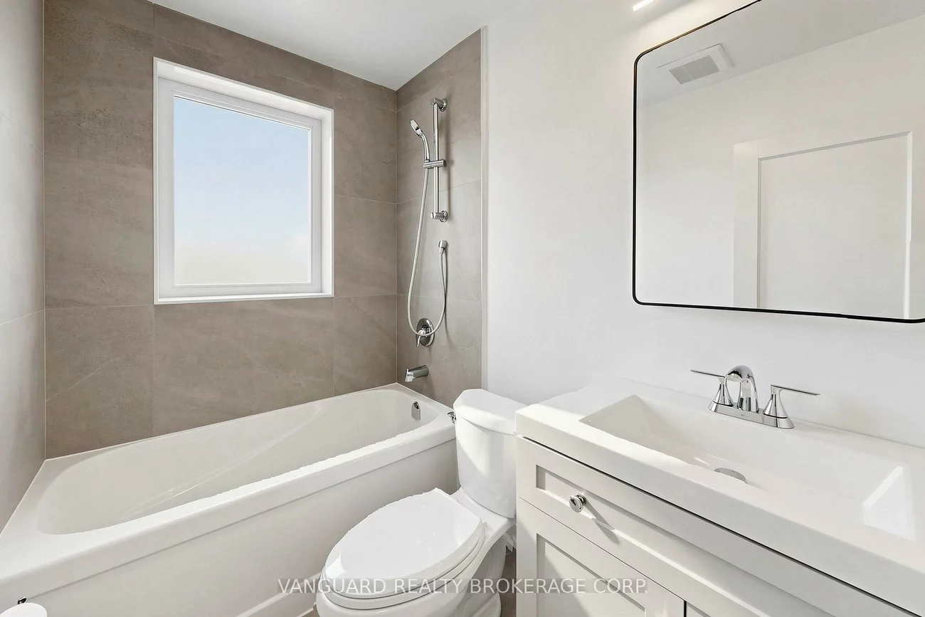 22, Nash, Downsview-Roding-CFB, Toronto