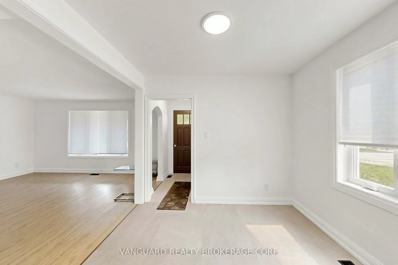 22, Nash, Downsview-Roding-CFB, Toronto