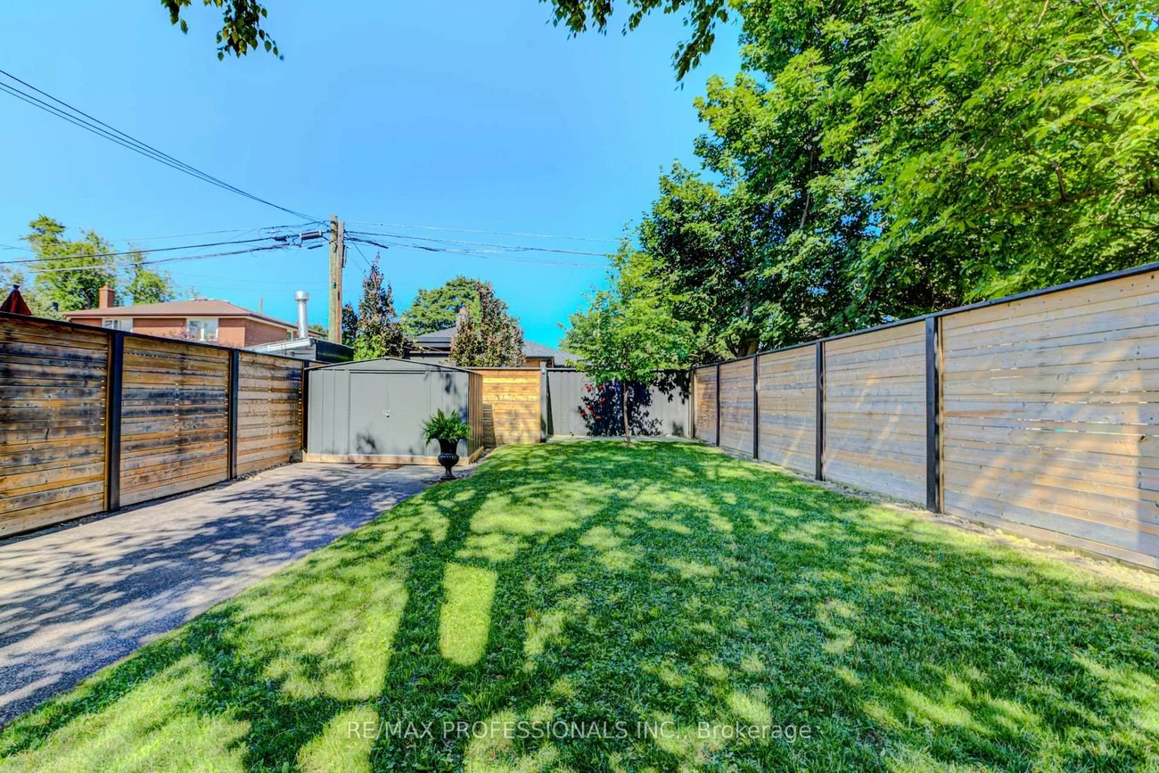 39, Rosemeade, Stonegate-Queensway, Toronto