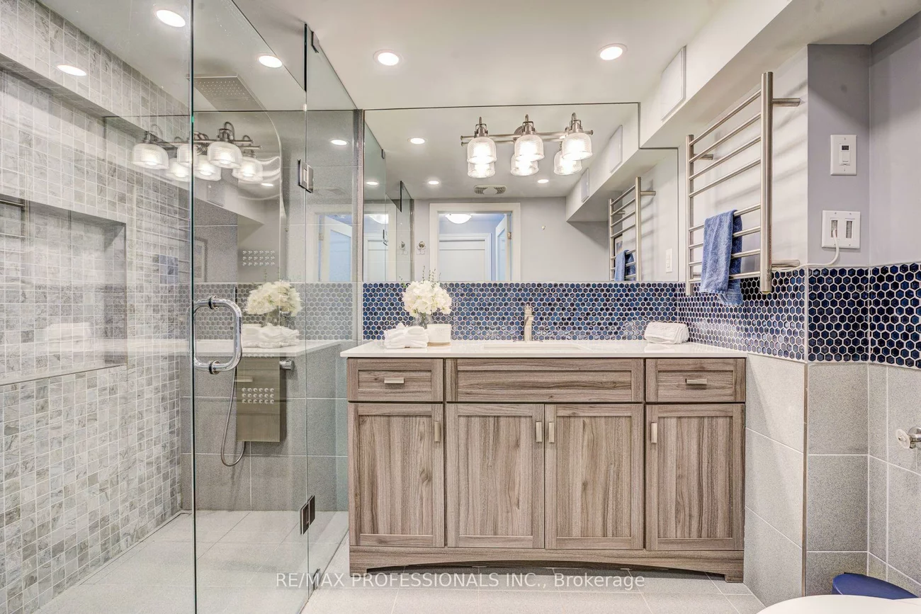 39, Rosemeade, Stonegate-Queensway, Toronto