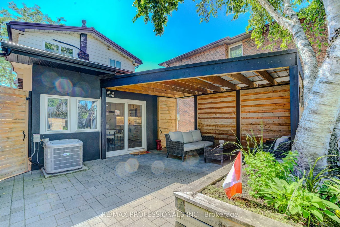 39, Rosemeade, Stonegate-Queensway, Toronto