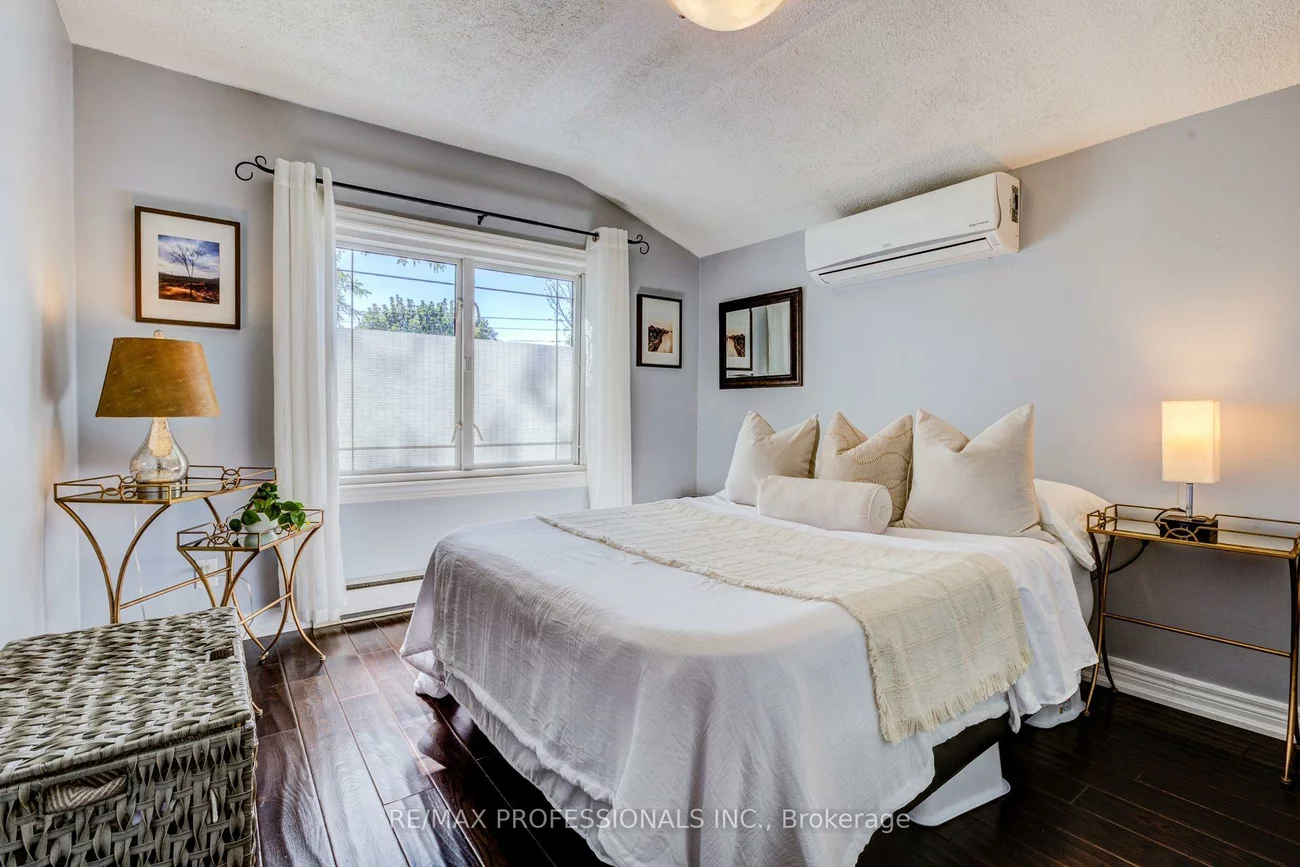 39, Rosemeade, Stonegate-Queensway, Toronto