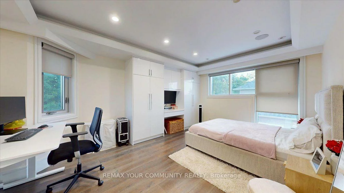 64, Aviemore, Humber Summit, Toronto