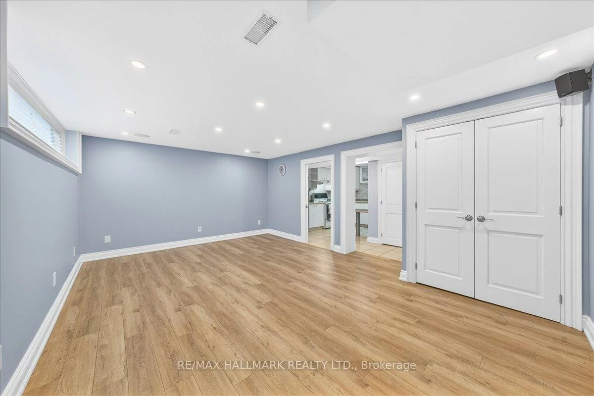 25, Fenley, Kingsview Village-The Westway, Toronto