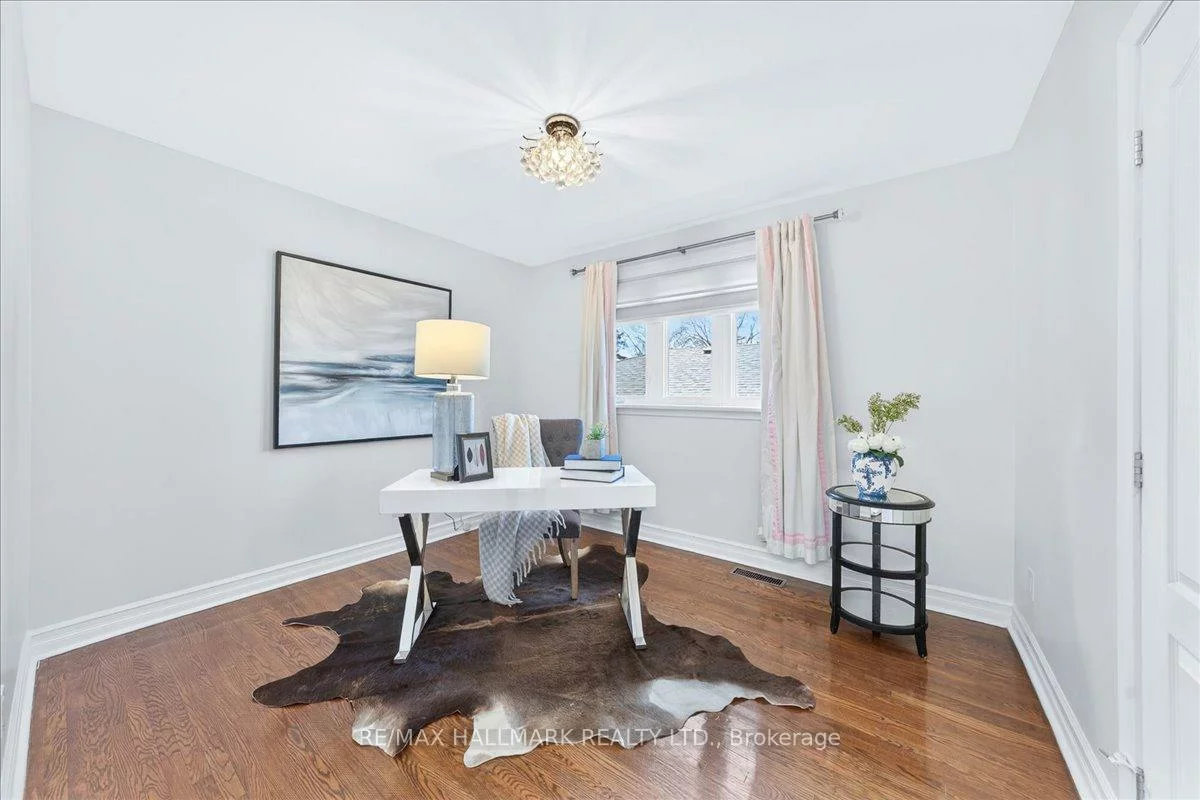 25, Fenley, Kingsview Village-The Westway, Toronto