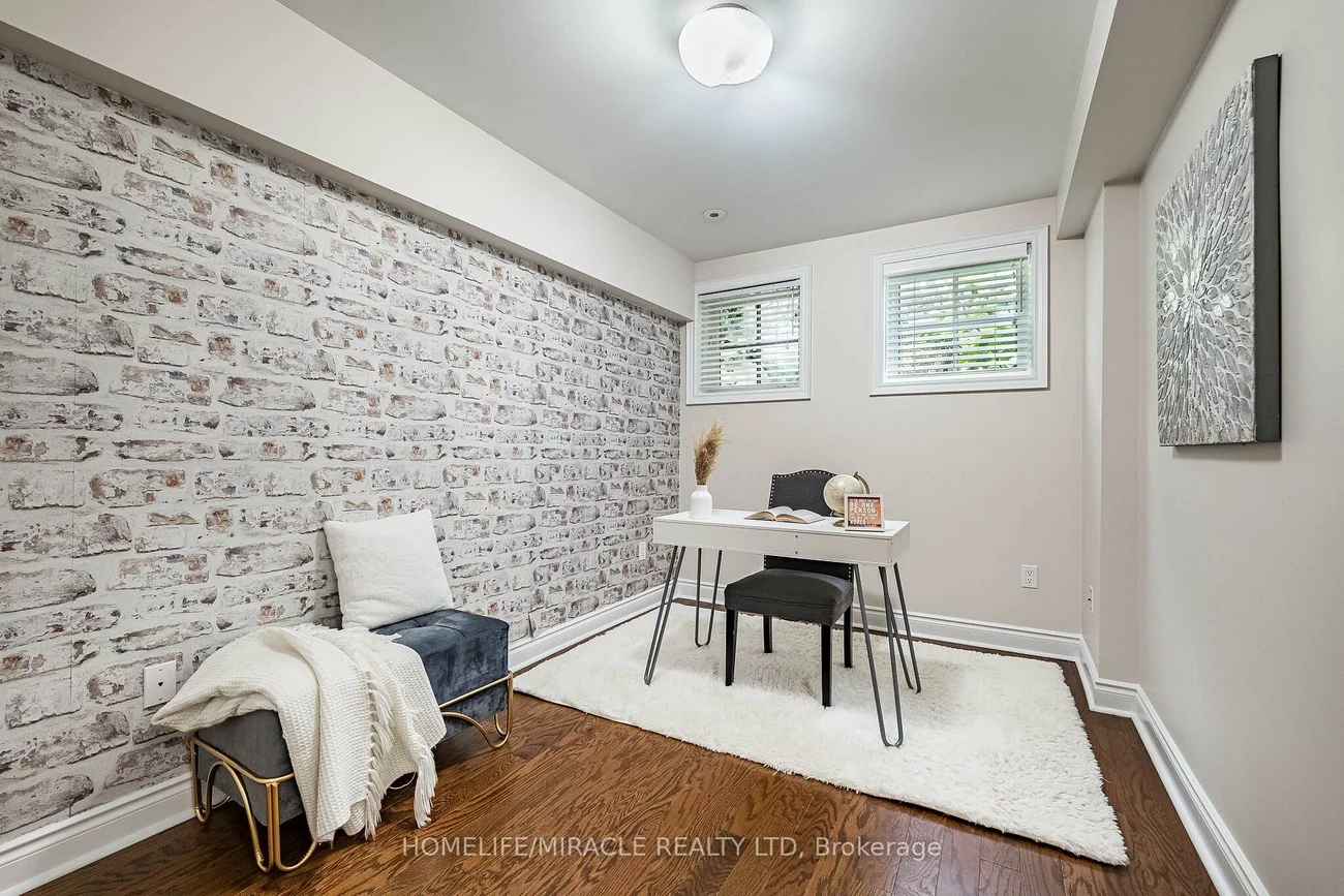 265, Van Dusen, Islington-City Centre West, Toronto