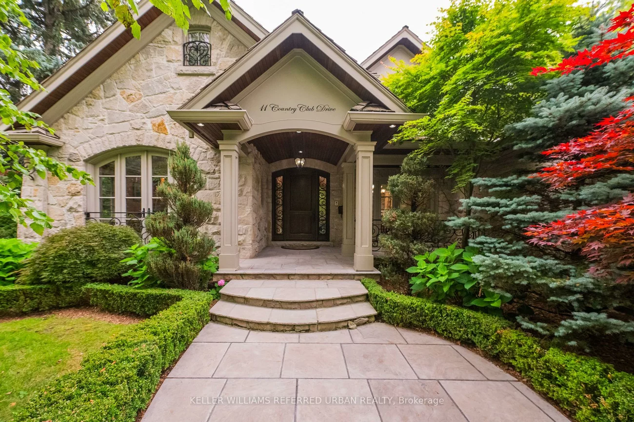 11, Country Club, Edenbridge-Humber Valley, Toronto