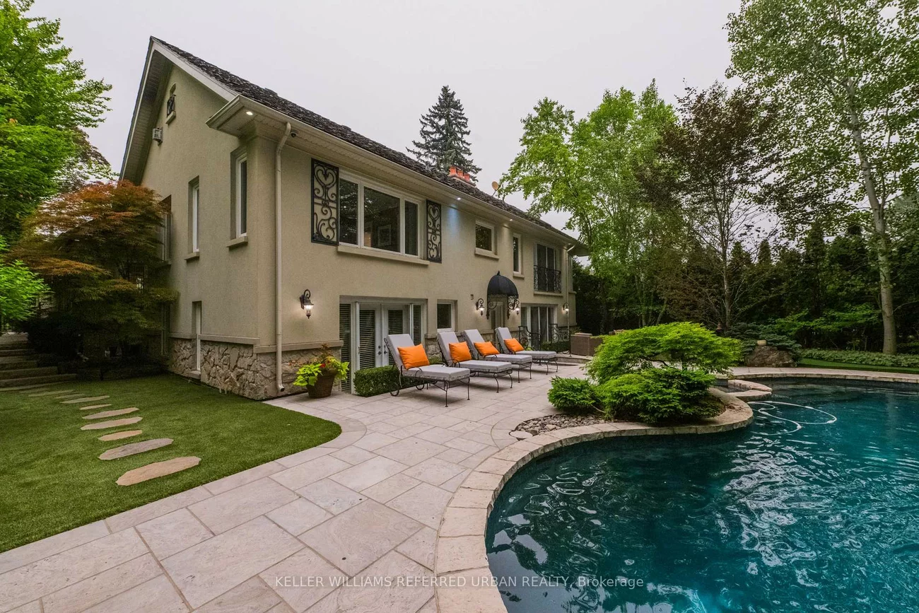 11, Country Club, Edenbridge-Humber Valley, Toronto