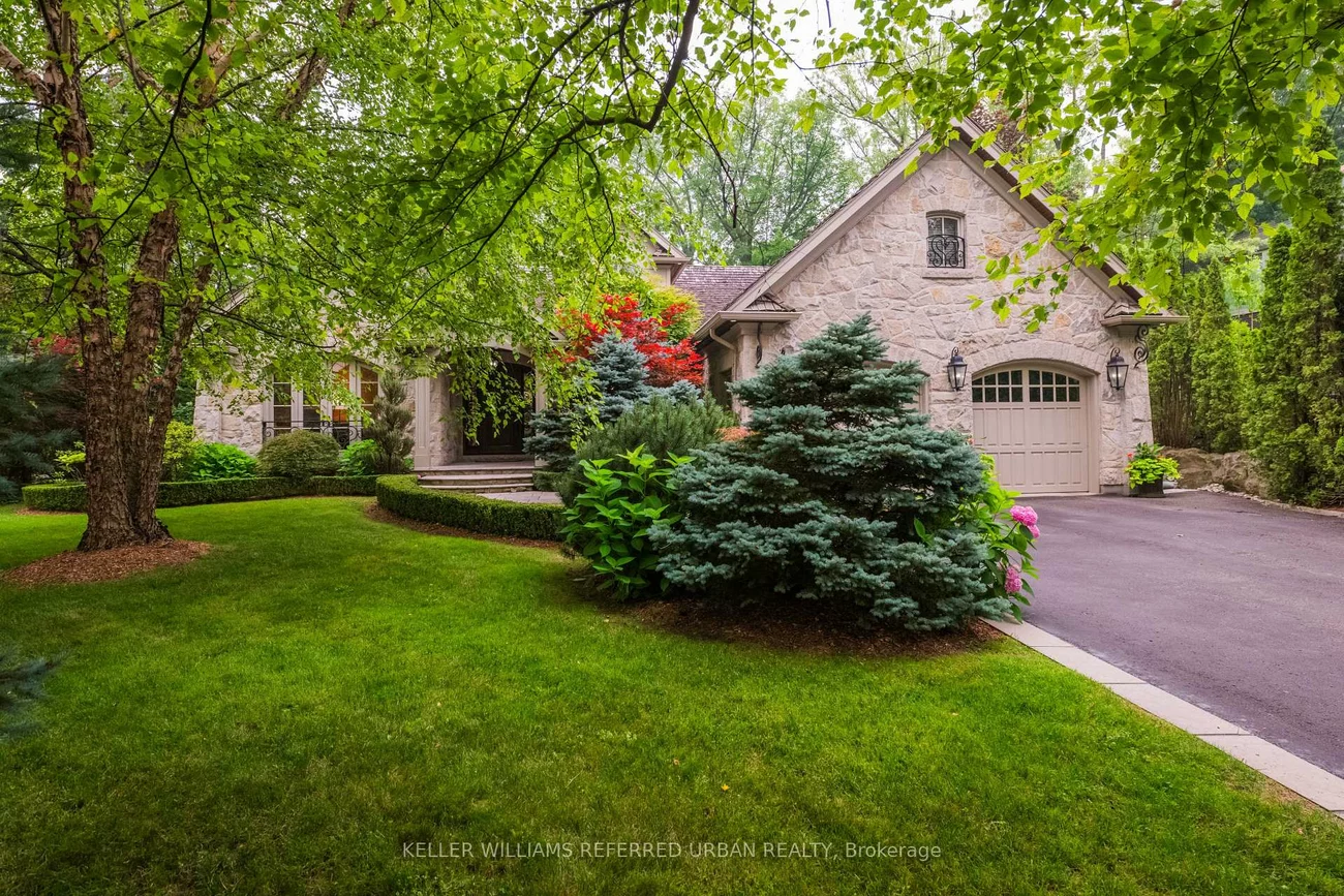 11, Country Club, Edenbridge-Humber Valley, Toronto