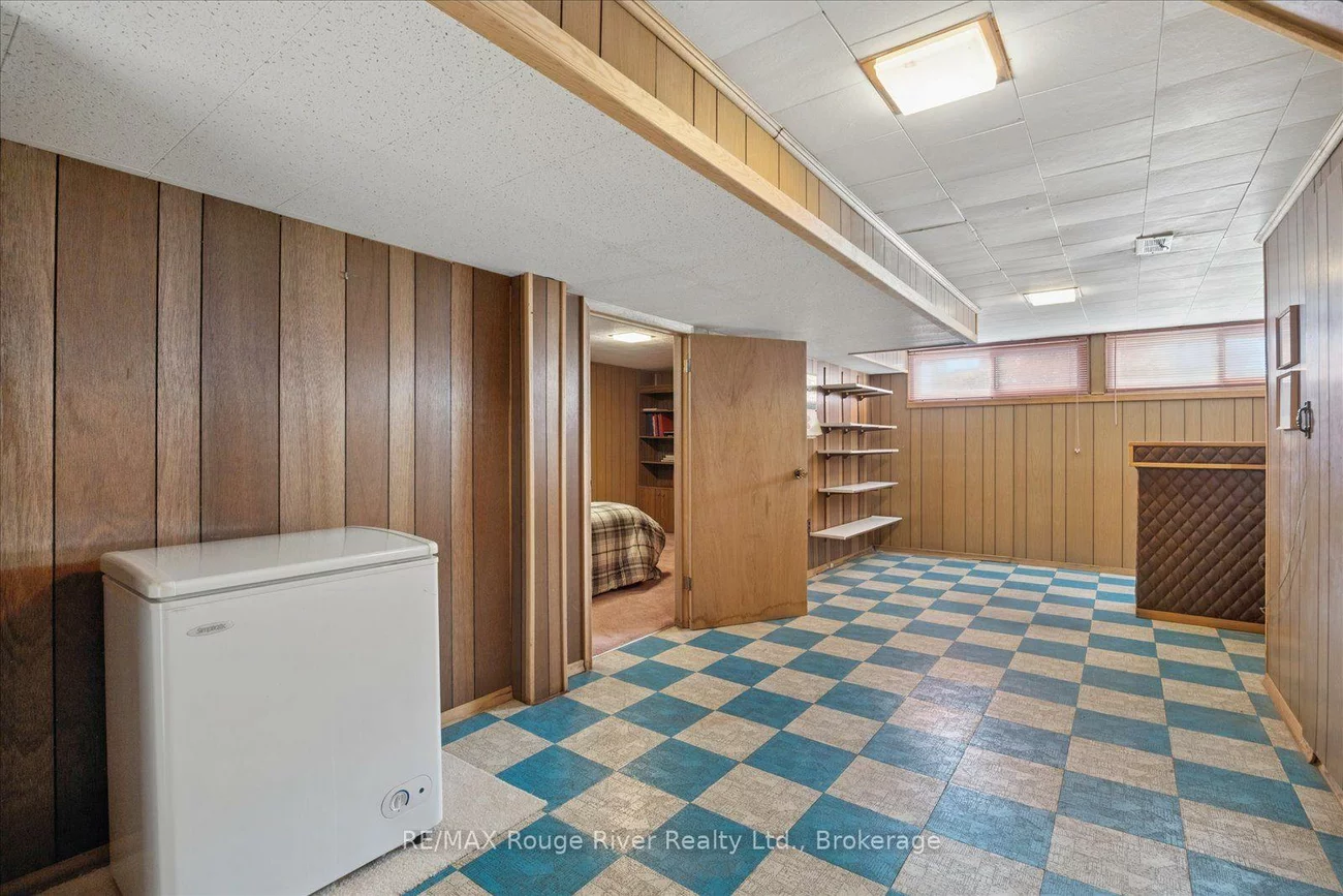 20, Tayrow, Rexdale-Kipling, Toronto