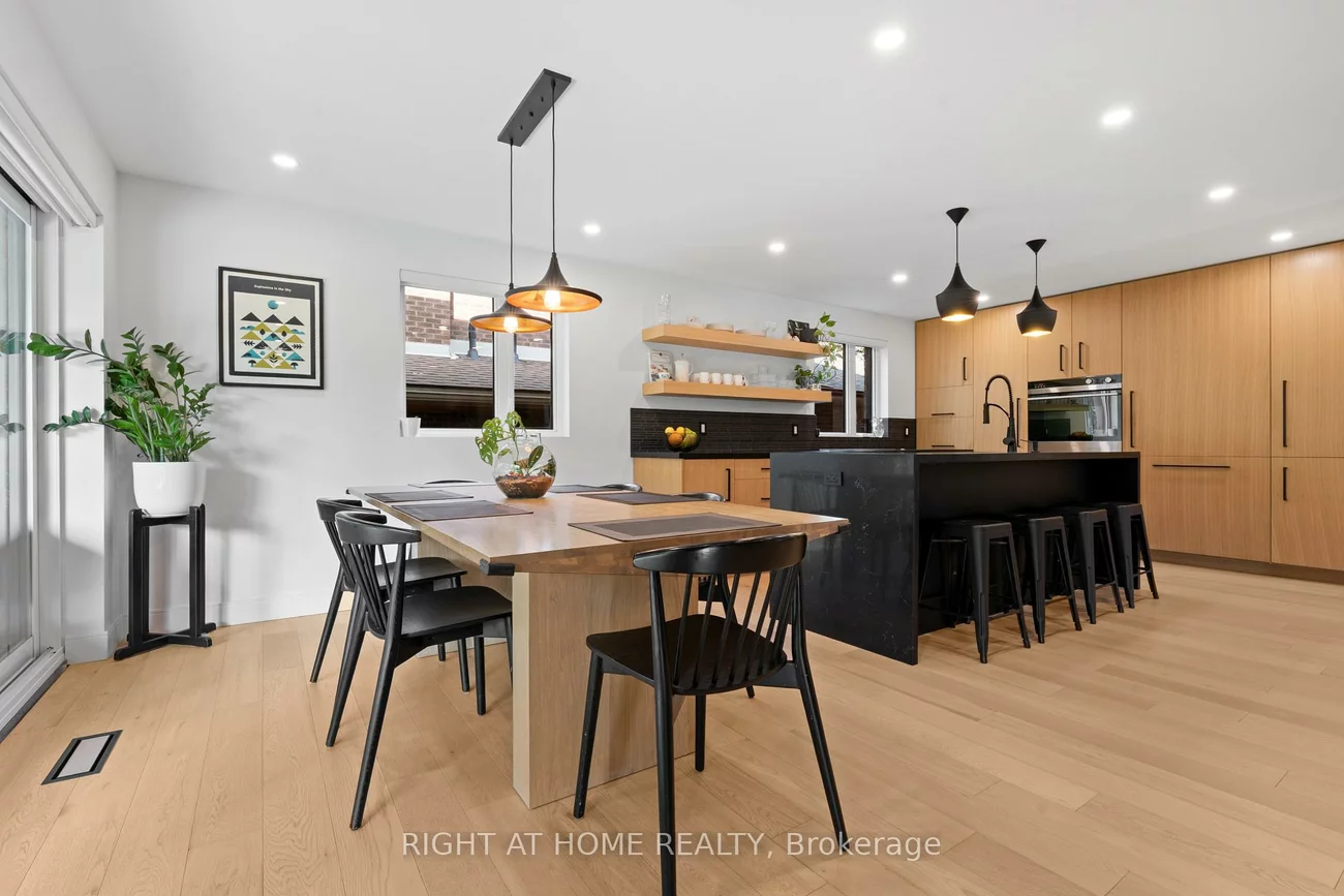 10, Wingrove, Islington-City Centre West, Toronto