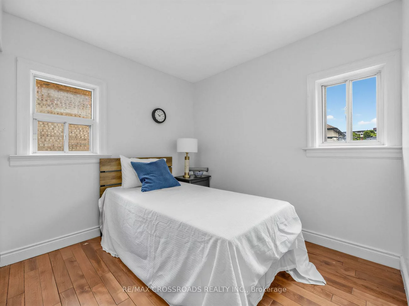 80, Gray, Rockcliffe-Smythe, Toronto