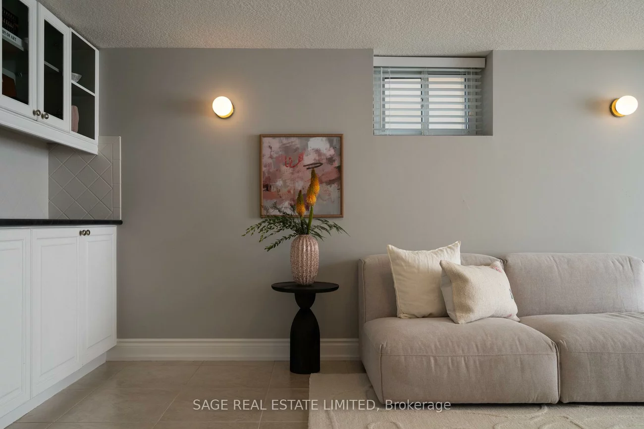 505, Caledonia, Caledonia-Fairbank, Toronto