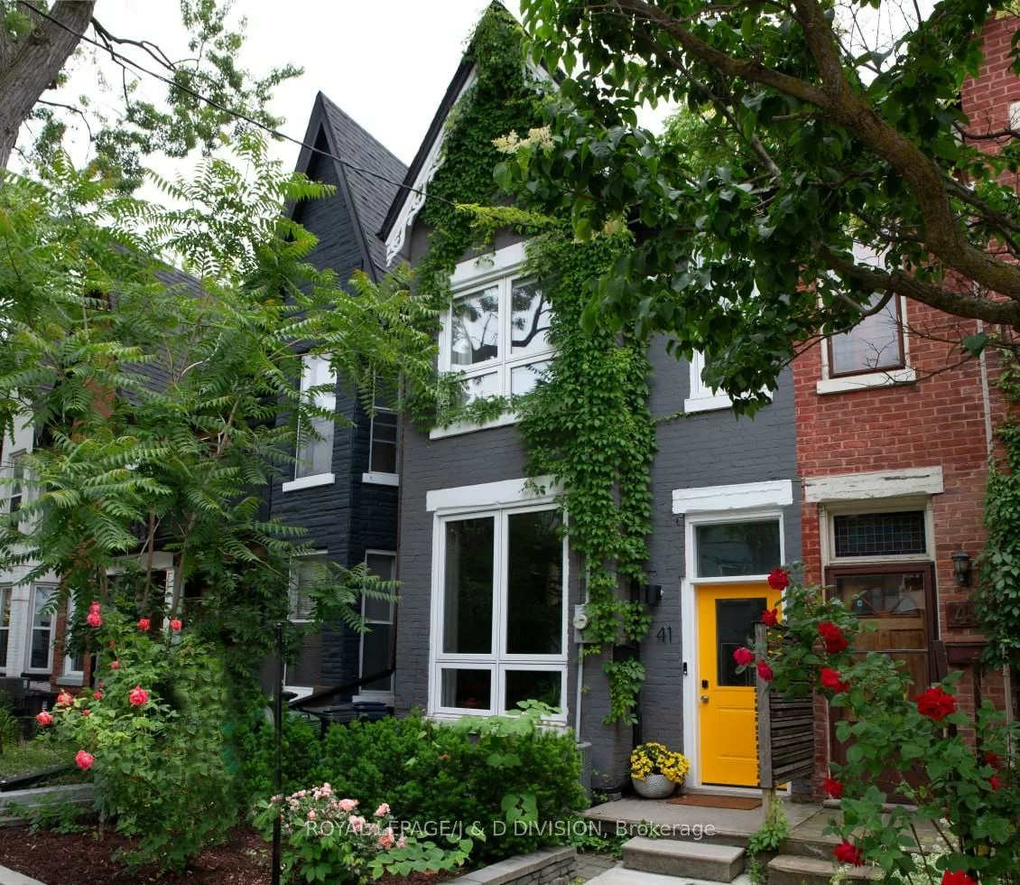 41, Noble, Roncesvalles, Toronto
