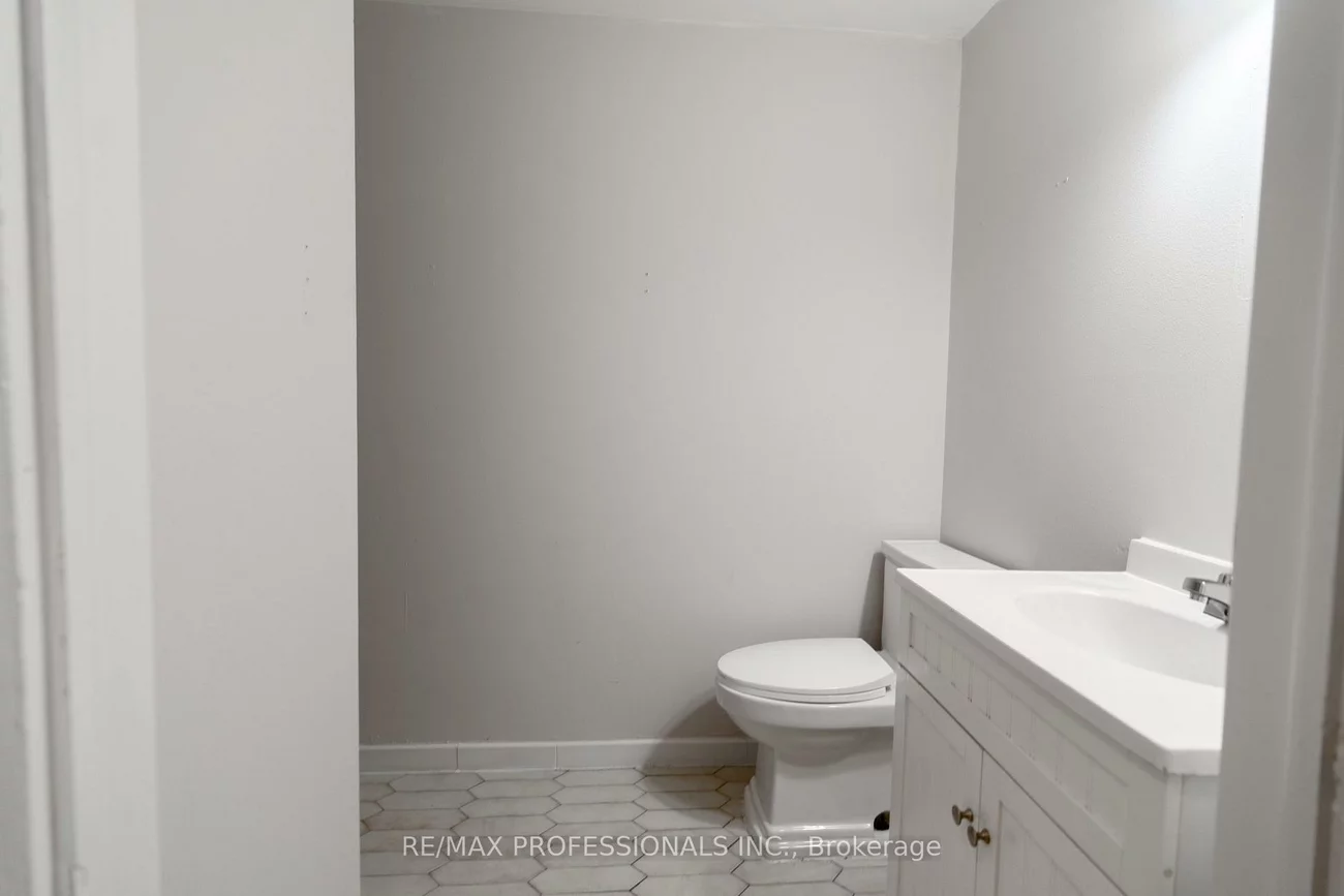 358, Pacific, Junction Area, Toronto