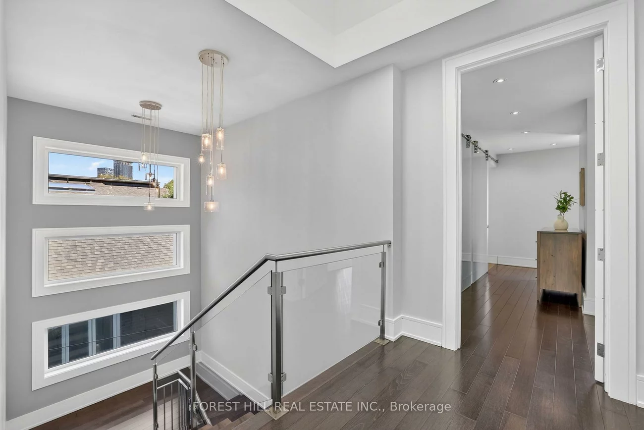 51, Greenfield, Islington-City Centre West, Toronto