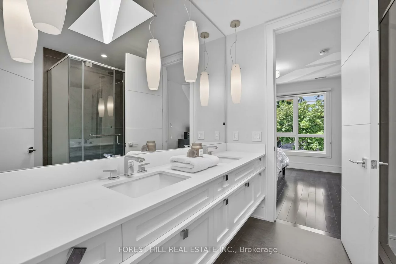 51, Greenfield, Islington-City Centre West, Toronto
