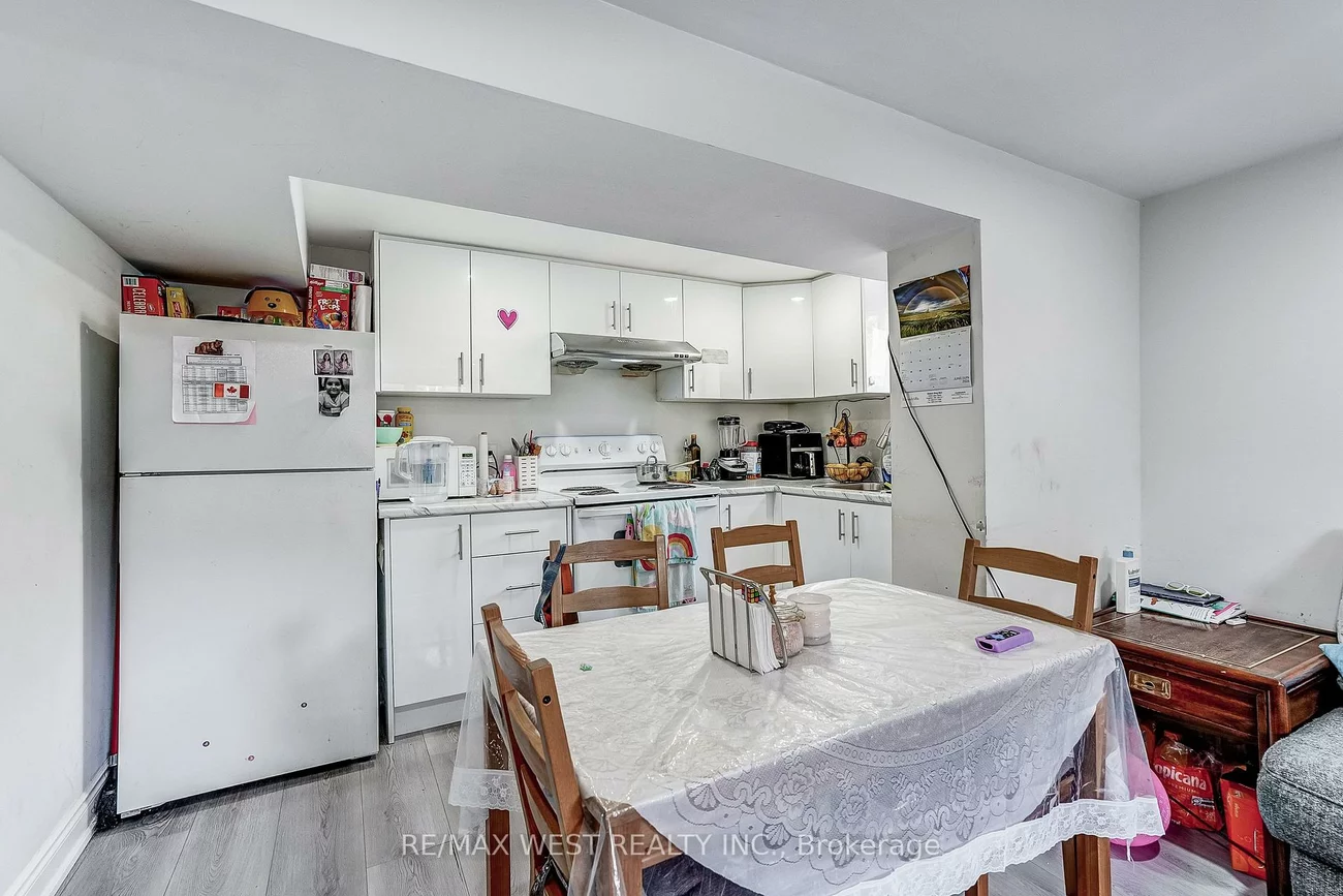 19, Archway, Humbermede, Toronto