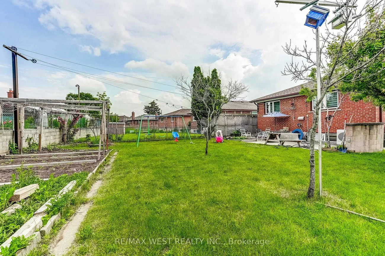 19, Archway, Humbermede, Toronto