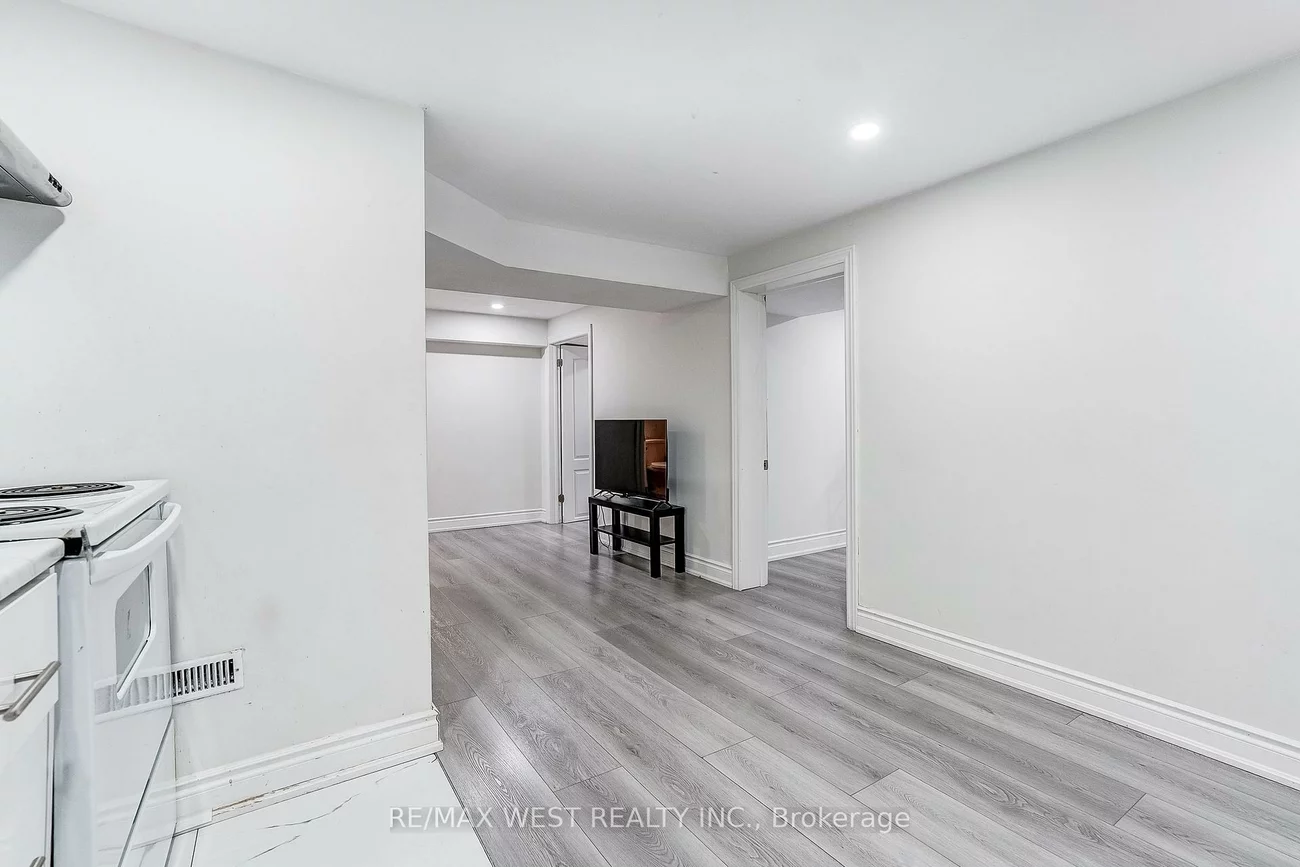 19, Archway, Humbermede, Toronto