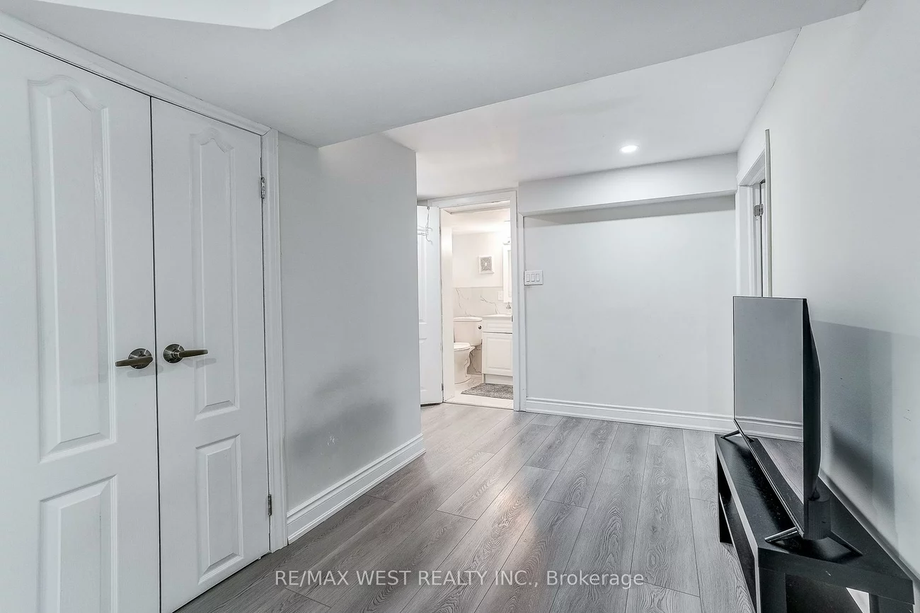 19, Archway, Humbermede, Toronto