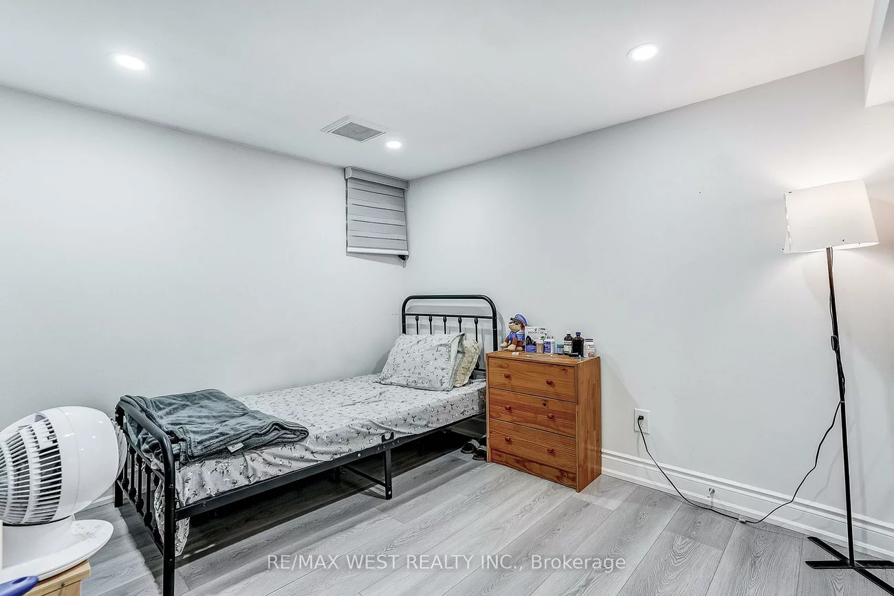 19, Archway, Humbermede, Toronto