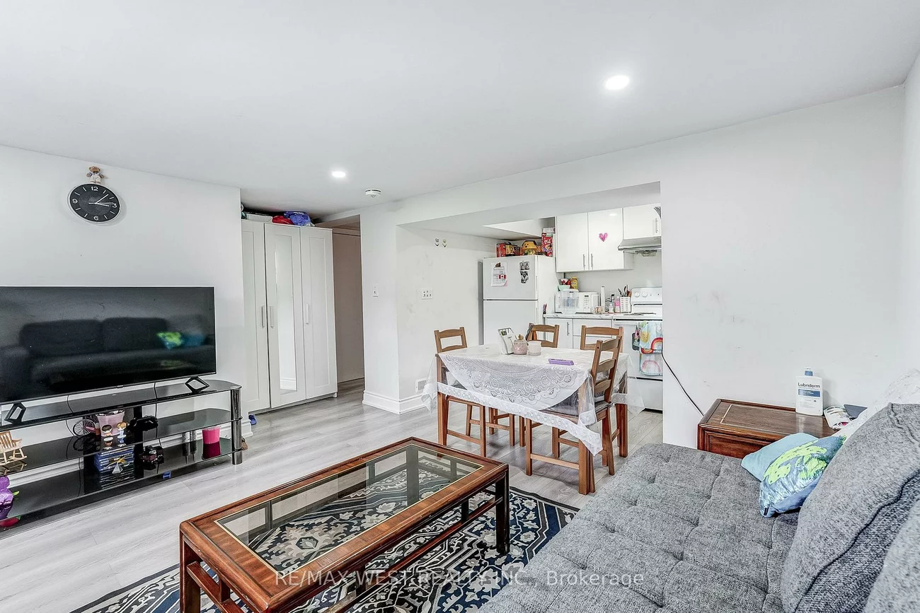 19, Archway, Humbermede, Toronto