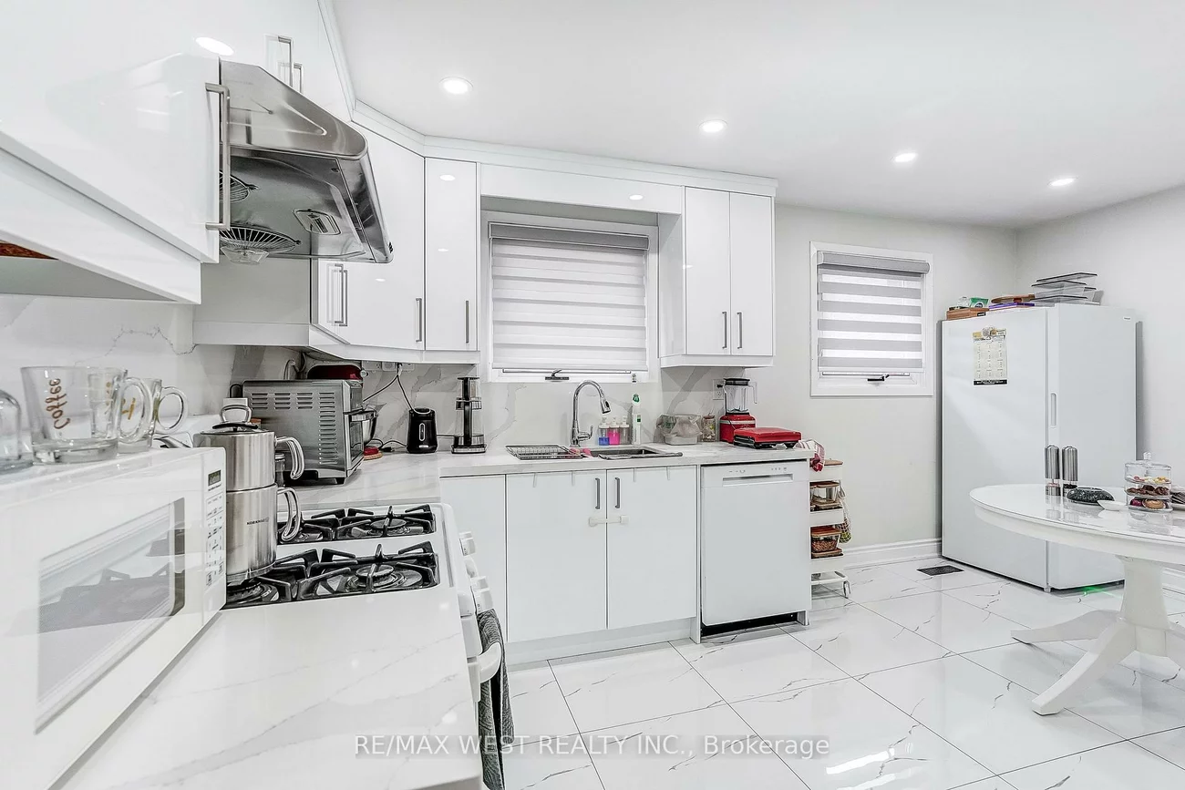 19, Archway, Humbermede, Toronto